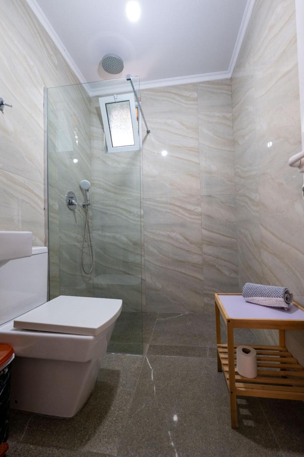 Dajana Apartments Ксамил Екстериор снимка