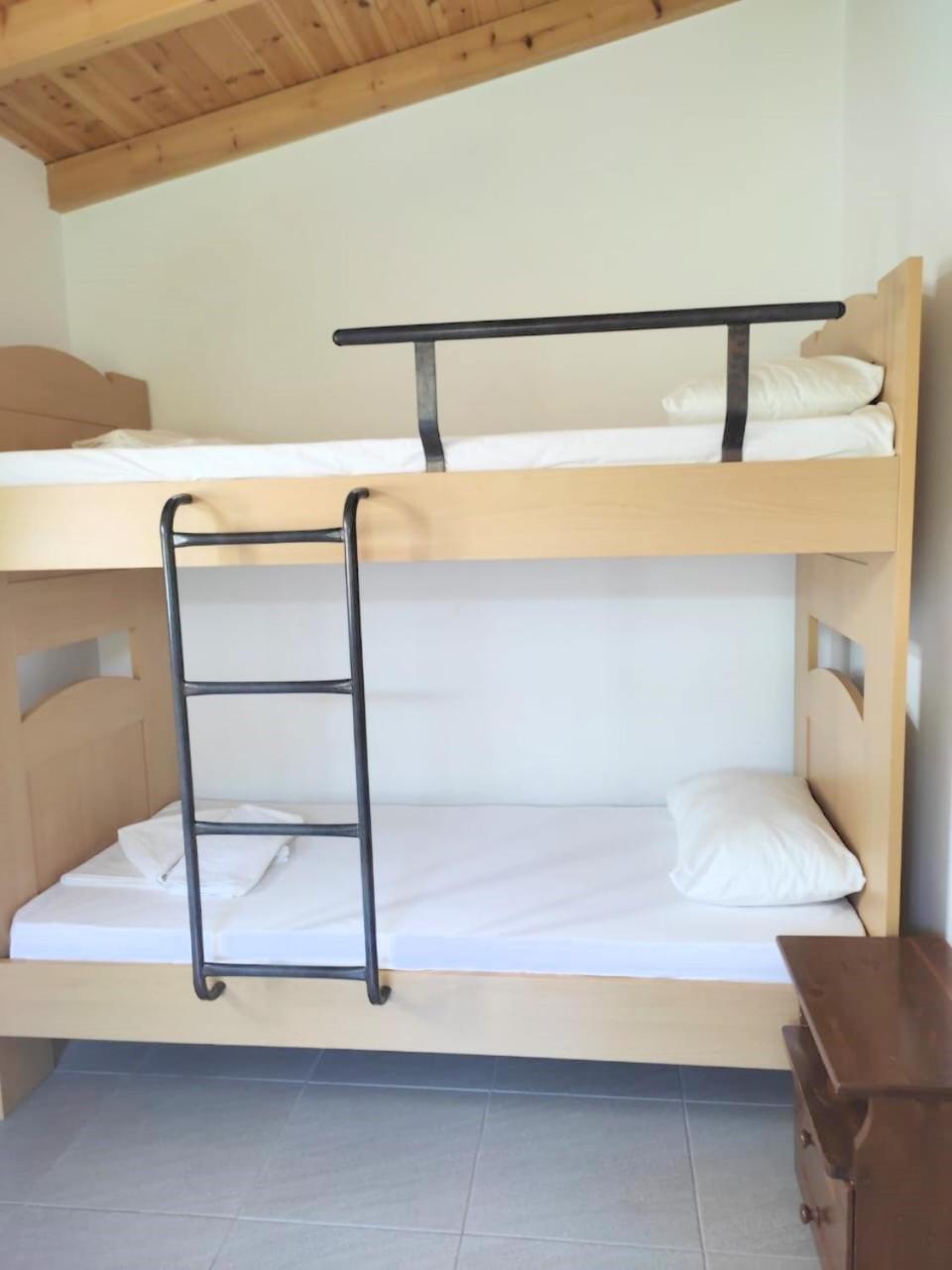 Dajana Apartments Ксамил Екстериор снимка