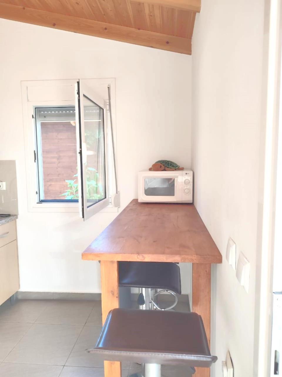 Dajana Apartments Ксамил Екстериор снимка