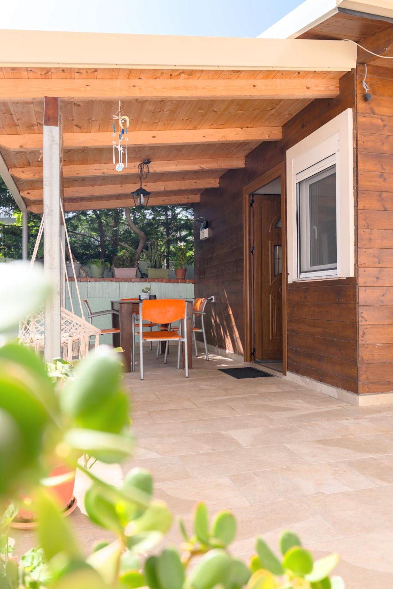 Dajana Apartments Ксамил Екстериор снимка